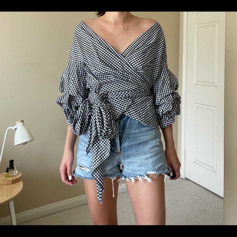 Black/white Gingham Tie Blouse